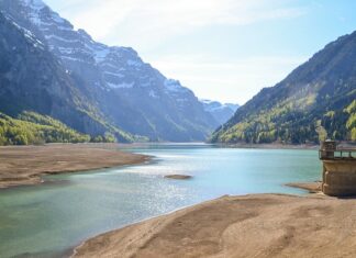 Czy trzeba wpisywać tytuł przelewu?